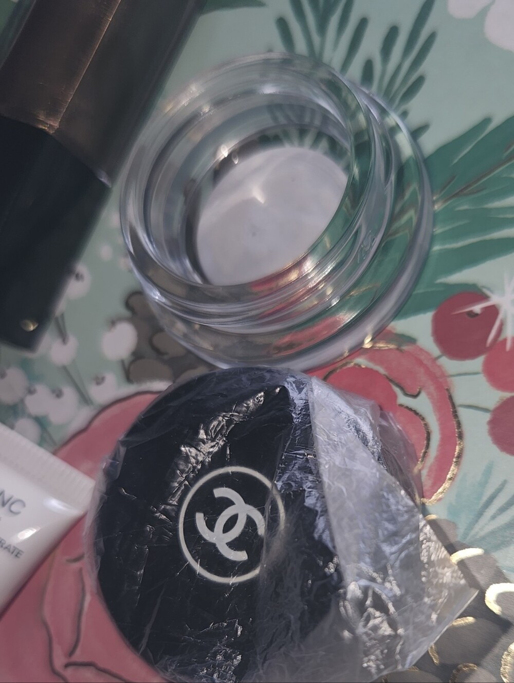Authentic Chanel Bundle Lot Makeup Skincare - Picture 3 of 10